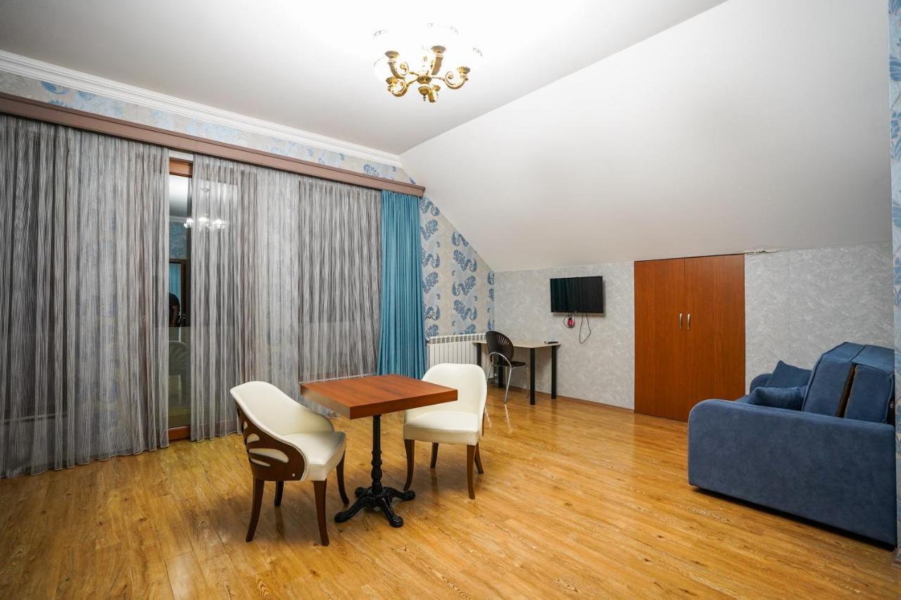 Natali Hotel Borjomi Εξωτερικό φωτογραφία